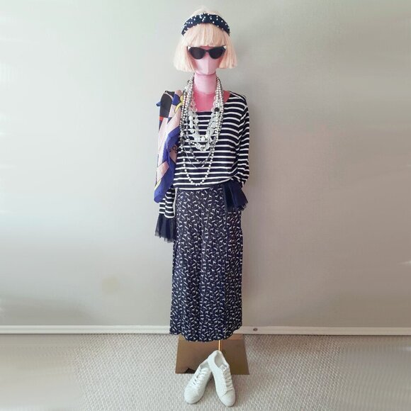 EUC beachlunchlounge collection navy blue & white stripe & organza cuff top, L - Picture 1 of 7
